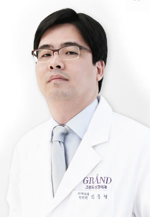 金俊亨 韩国高兰得整形外科整形专家
